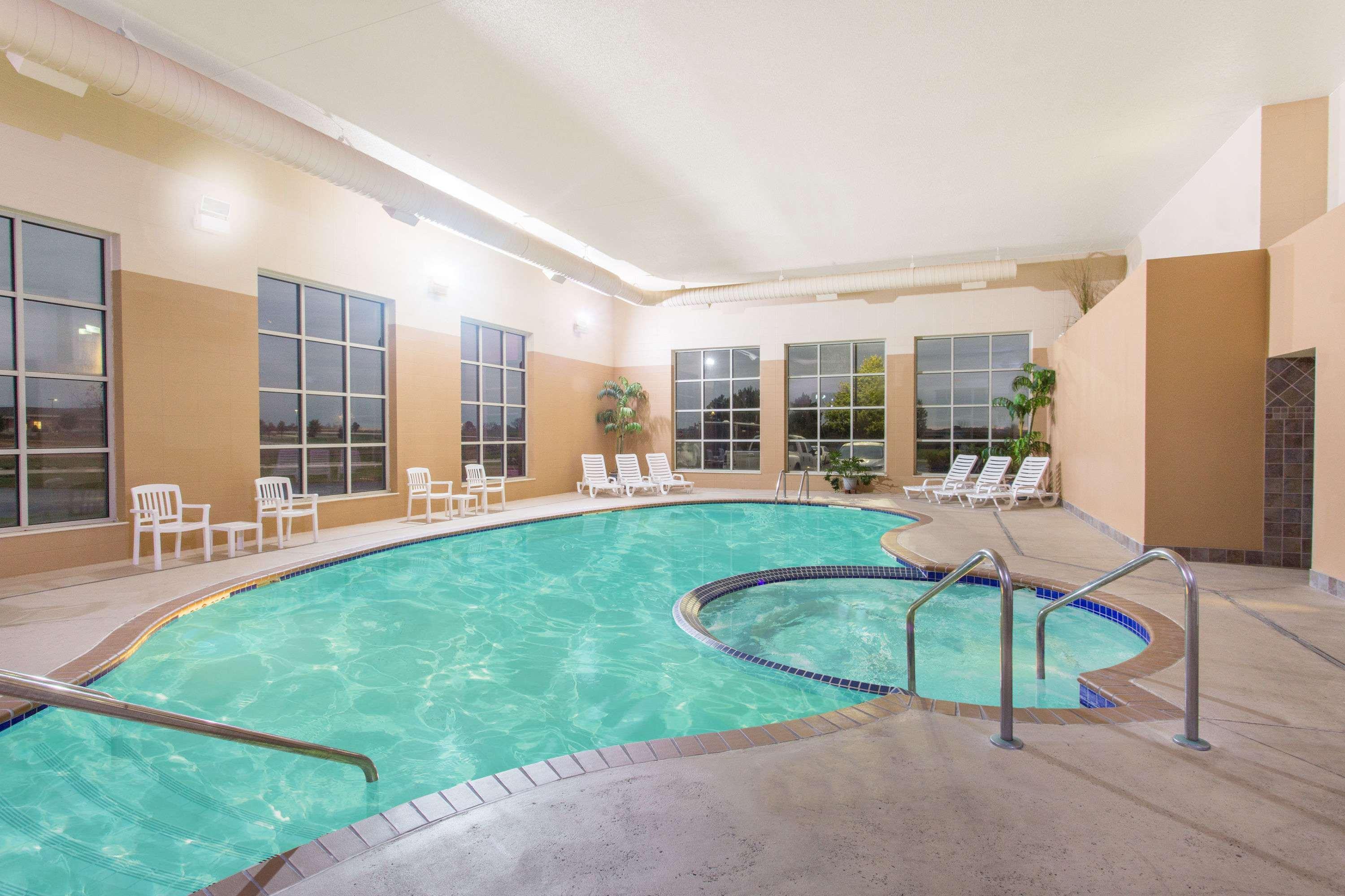 Baymont By Wyndham Plymouth Exterior foto
