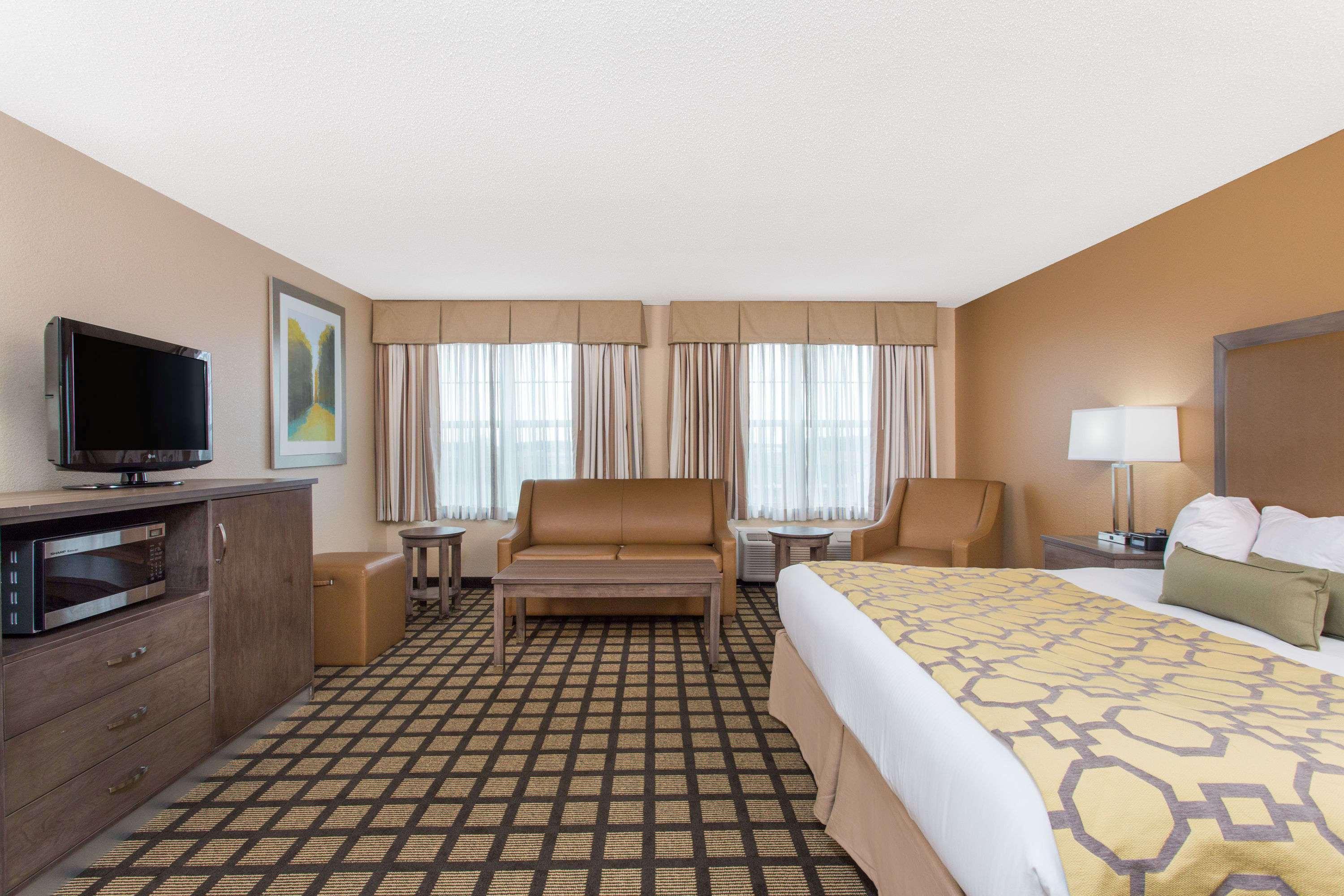 Baymont By Wyndham Plymouth Exterior foto